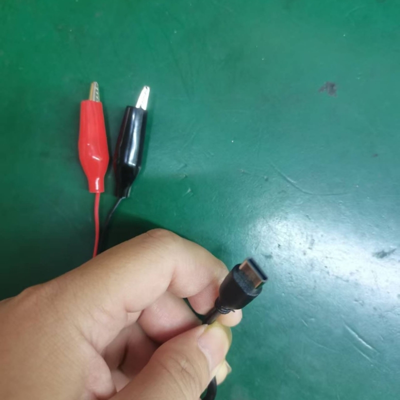 كابل كشف اختبار مشبك التمساح ا - مراجعة Diy Electronics Lab وسعره